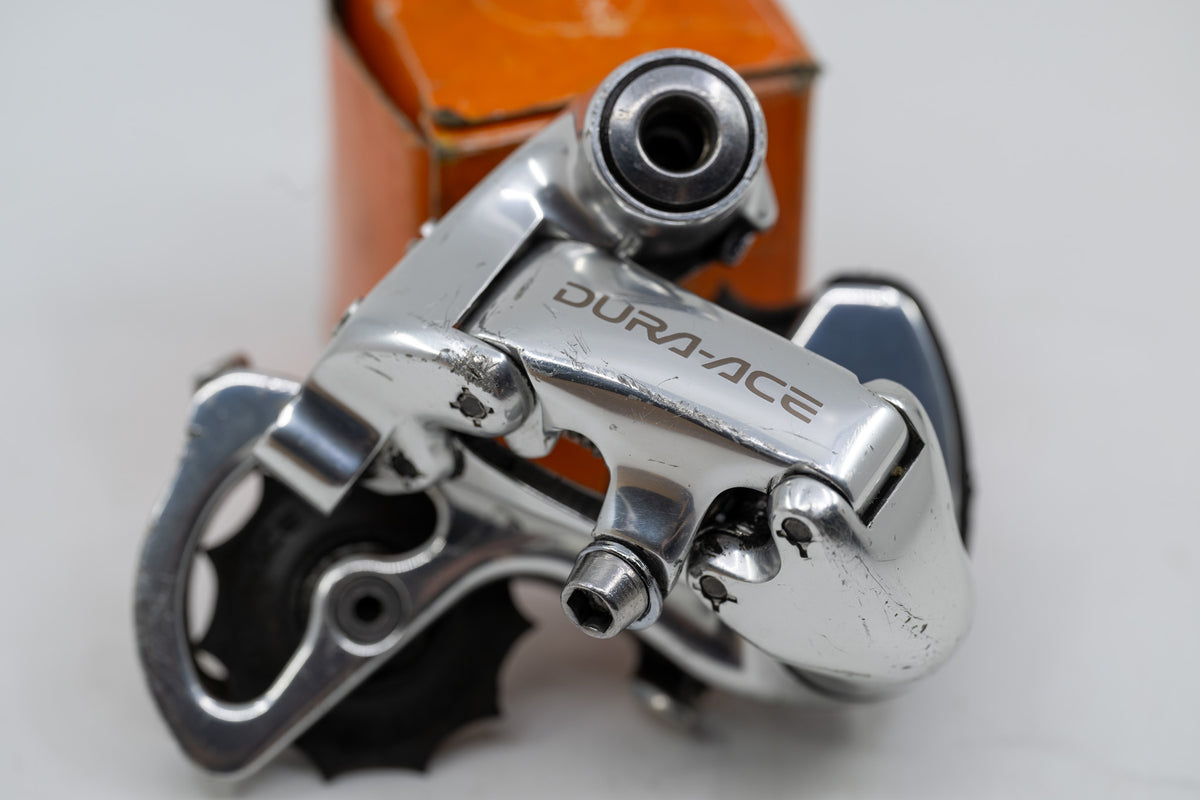 SHIMANO DURA-ACE RD-7700 リアディレイラー 9S Vintage Shimano Dura-Ace RD-7700 PARTS Rear Derailleur Cage Pully