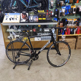 58cm / Black / Specialized Roubaix / Road Bike