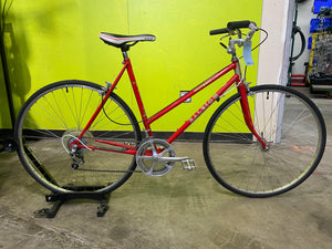 22" 55cm Red Raleigh Pursuit/Hybrid