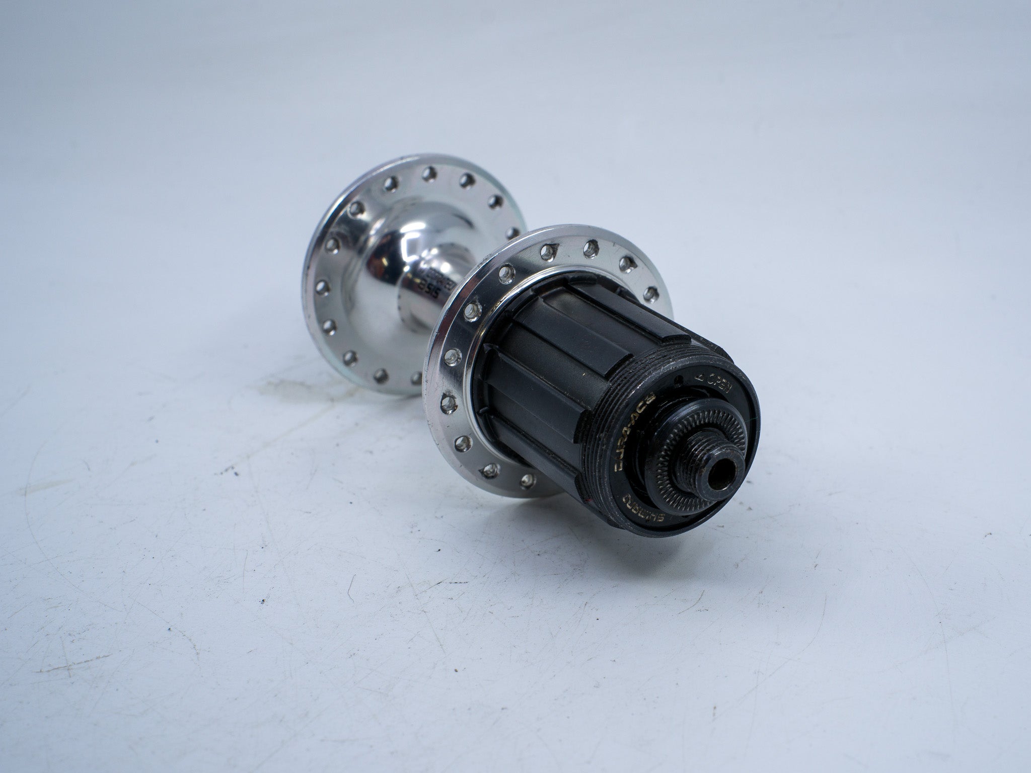 Shimano FH-7402 / HB-7402 dura ace uniglide 32h hub set – Bikes