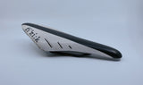 fizik arione R5 saddle white and black