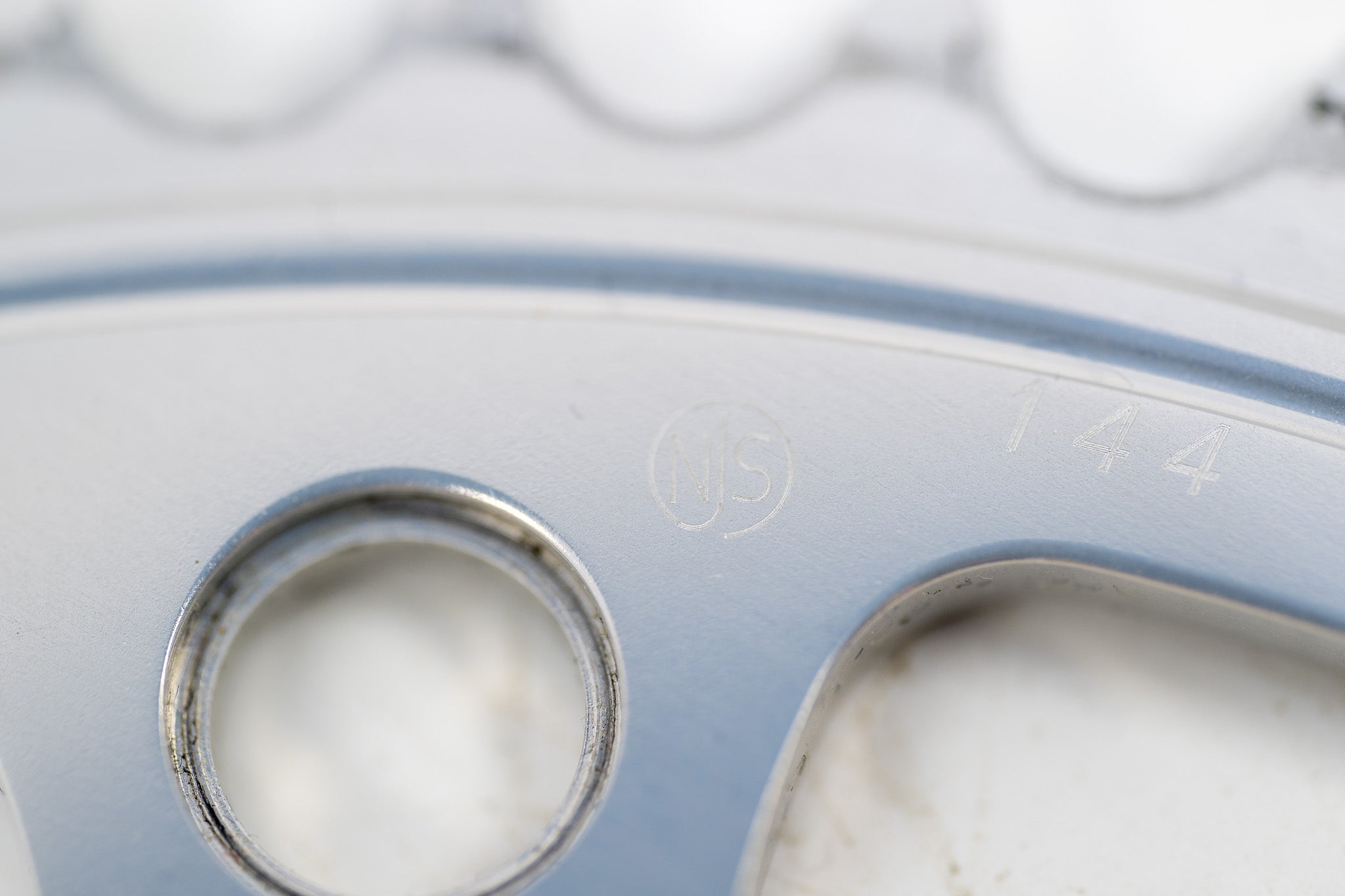 Renn 5/130 - Plateau vélo de Route - Argent Modèle 52 Dents 2014 Renn 5/130 - Plateau vélo de Route - Argent Modèle 52 Dents 2014