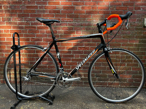 54cm / Silver - Black - Orange / Specialized Roubaix / Road Bike