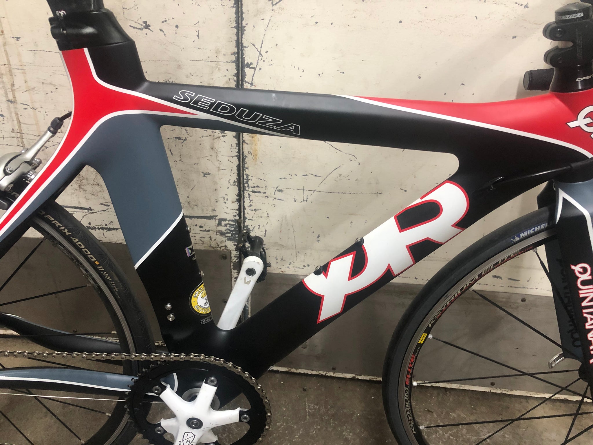 50cm Black Red Quintana Roo Road bike Bikes Not Bombs